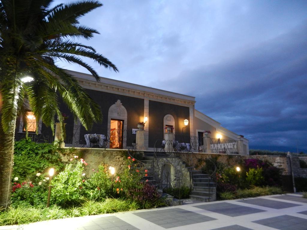 Vecchia Dimora Resort Centuripe Exterior photo